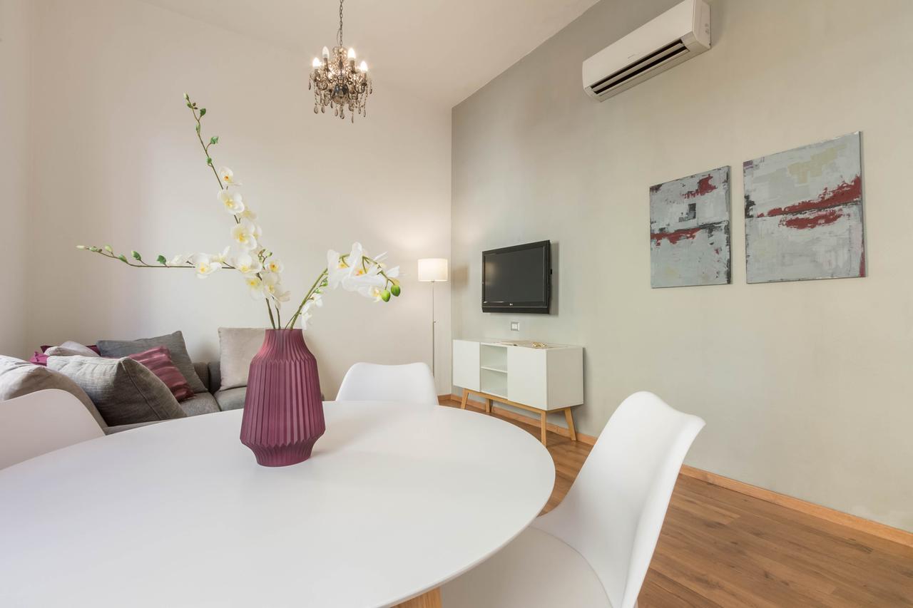 Helmi34 - Appartamento Dotato Di Tutti I Comfort Nel Centro Di Кальяри Экстерьер фото