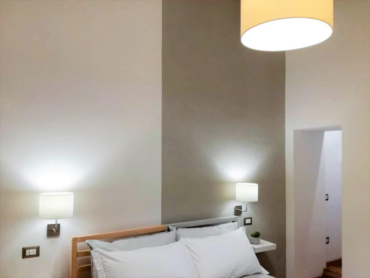 Helmi34 - Appartamento Dotato Di Tutti I Comfort Nel Centro Di Кальяри Экстерьер фото